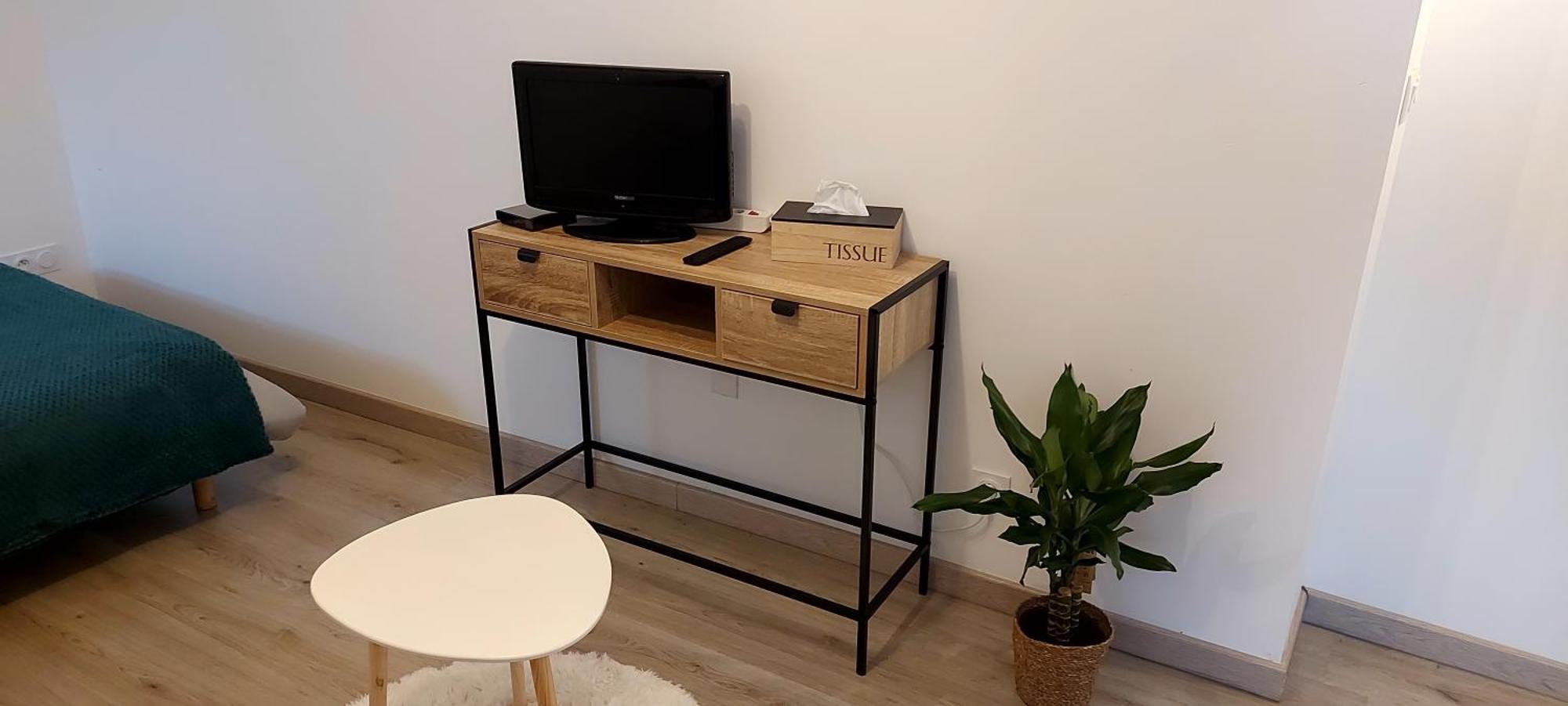 Chez Mathilde, Studio Sur Laval Laval  Bagian luar foto